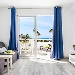 536b Cozy 1 Bedroom, Pool, Terrace, Sun Lounger *
